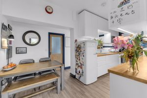 Photo 18- click for photo gallery